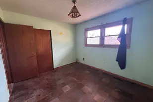 6411 Londonderry Dr, Cary, IL 60013 - Photo 7