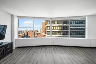 5757 N Sheridan Rd, Chicago, IL 60660 - Photo 5