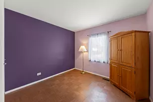 215 E Lincoln Ave, Glendale Heights, IL 60139 - Photo 13