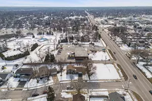 215 E Lincoln Ave, Glendale Heights, IL 60139 - Photo 21