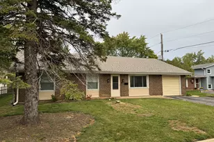 7815 Carlisle Dr, Hanover Park, IL 60133 - Photo 3
