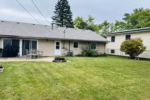 7815 Carlisle Dr, Hanover Park, IL 60133 - Photo 15