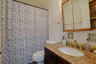 7815 Carlisle Dr, Hanover Park, IL 60133 - Photo 13