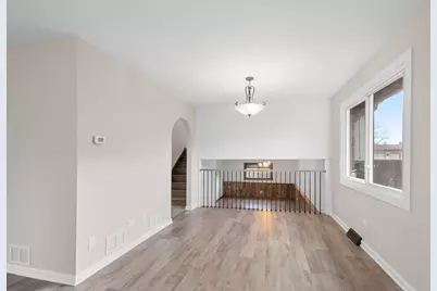 9237 S 77th Avenue, Hickory Hills, IL 60457 - Photo 15