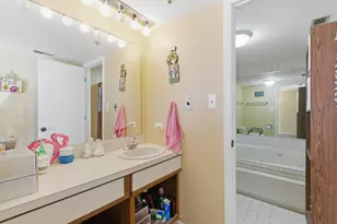 6010 Lake Bluff Dr, Tinley Park, IL 60477 - Photo 15