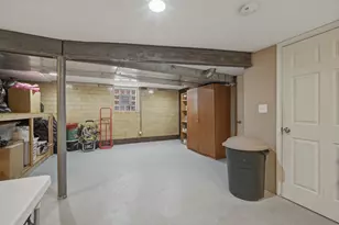 5940 N Bernard St, Chicago, IL 60659 - Photo 19