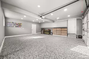 764 Scott Dr, Elgin, IL 60123 - Photo 21