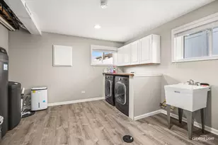 764 Scott Dr, Elgin, IL 60123 - Photo 17