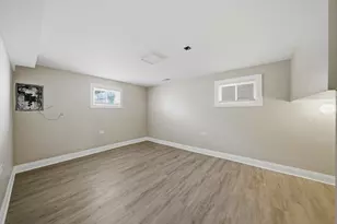 8856 S Parnell Ave, Chicago, IL 60620 - Photo 7