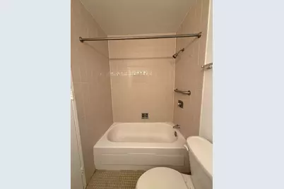 1030 N State Street #48G, Chicago, IL 60610 - Photo 11