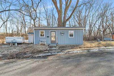 721 Lincoln Street, Morris, IL 60450 - Photo 1