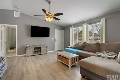 4801 Rose Street, Crystal Lake, IL 60014 - Photo 3