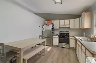 4801 Rose St, Crystal Lake, IL 60014 - Photo 7