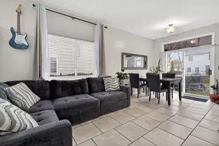 682 Zachary Dr, Romeoville, IL 60446 - Photo 7