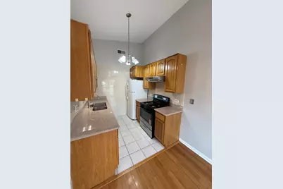 1010 Hayes Court #1010, Vernon Hills, IL 60061 - Photo 9