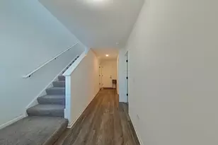 4303 Chelsea Mnr Cir, Aurora, IL 60504 - Photo 3