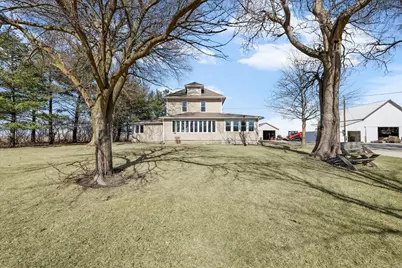 422 E 600 North Road, Buckley, IL 60918 - Photo 1