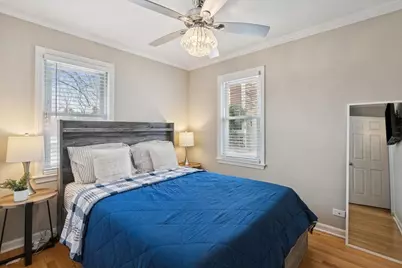 689 E Illinois Road, Lake Forest, IL 60045 - Photo 11