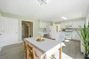 561 Boardman Cir, Bolingbrook, IL 60440 - Photo 5