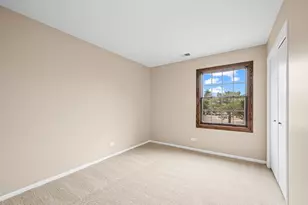 1554 N Windsor Dr, Arlington Heights, IL 60004 - Photo 25