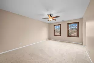 1554 N Windsor Dr, Arlington Heights, IL 60004 - Photo 21