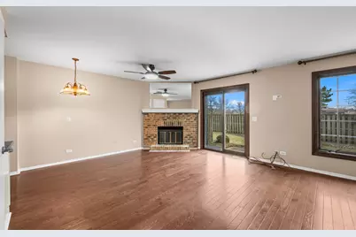 1554 N Windsor Drive #0, Arlington Heights, IL 60004 - Photo 9