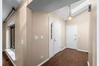 1554 N Windsor Drive #0, Arlington Heights, IL 60004 - Photo 5