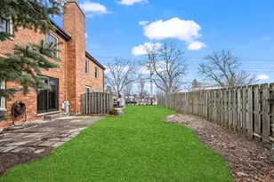 1554 N Windsor Dr, Arlington Heights, IL 60004 - Photo 29