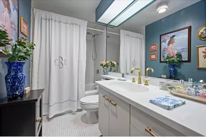 110 E Delaware Place #1702, Chicago, IL 60611 - Photo 15