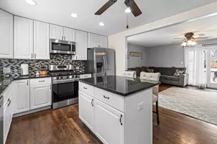 45 Cambridge Ln, Glendale Heights, IL 60139 - Photo 7