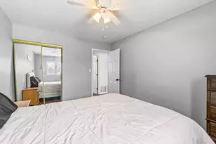 45 Cambridge Ln, Glendale Heights, IL 60139 - Photo 13