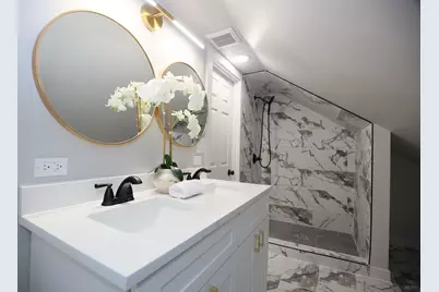 5536 W Melrose Street, Chicago, IL 60641 - Photo 19