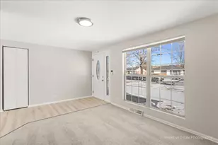 16600 Oxford Dr, Markham, IL 60428 - Photo 3