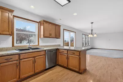 1940 Taller Road, Morris, IL 60450 - Photo 15