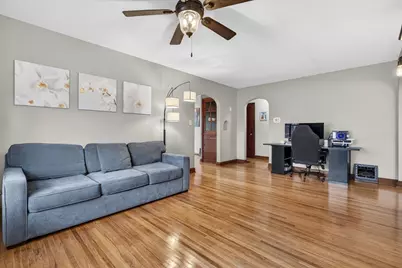 345 W Division Street, Coal City, IL 60416 - Photo 7