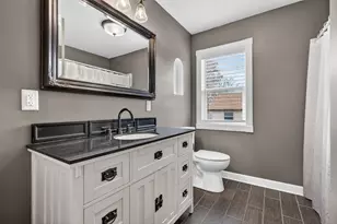 345 W Division St, Coal City, IL 60416 - Photo 21