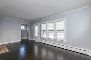 1318 N Jackson St, Waukegan, IL 60085 - Photo 7