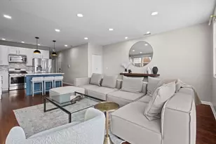 2305 N Austin Ave, Chicago, IL 60639 - Photo 9