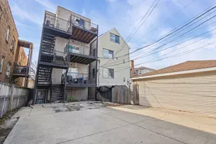 2305 N Austin Ave, Chicago, IL 60639 - Photo 27