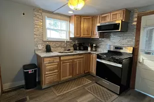 300 N Madison St, Woodstock, IL 60098 - Photo 3