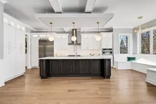 6925 Clarendon Hills Rd, Darien, IL 60561 - Photo 9