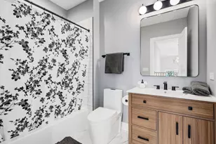 6925 Clarendon Hills Rd, Darien, IL 60561 - Photo 29