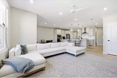 2132 Weatherbee Lane, Naperville, IL 60563 - Photo 7