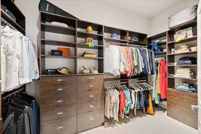 30 W Erie Street #601, Chicago, IL 60654 - Photo 21