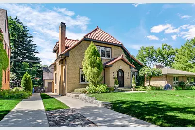 300 W Elm Park Avenue, Elmhurst, IL 60126 - Photo 3