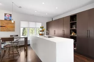 300 W Elm Park Ave, Elmhurst, IL 60126 - Photo 5