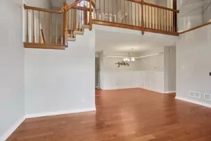 17110 Jeremy Ln, Tinley Park, IL 60487 - Photo 3