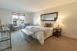 701 Lake Hinsdale Dr, Willowbrook, IL 60527 - Photo 13