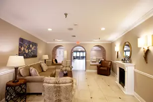 701 Lake Hinsdale Dr, Willowbrook, IL 60527 - Photo 21