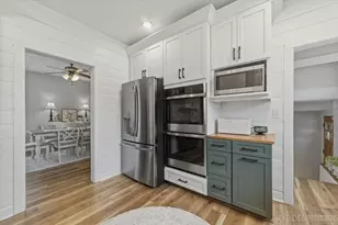 1123 Prairie St, Aurora, IL 60506 - Photo 13